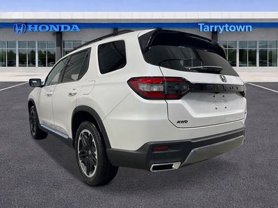 2026 Honda Pilot AWD Touring Blackout