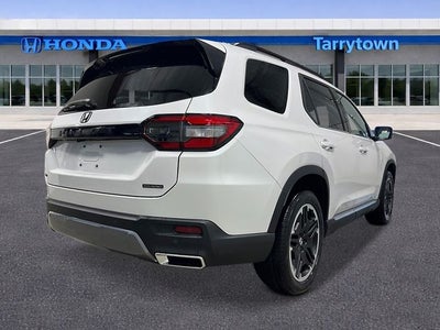 2026 Honda Pilot AWD Touring Blackout