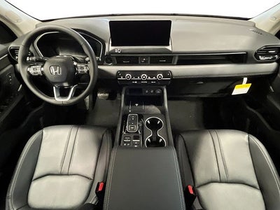 2026 Honda Pilot AWD Touring Blackout