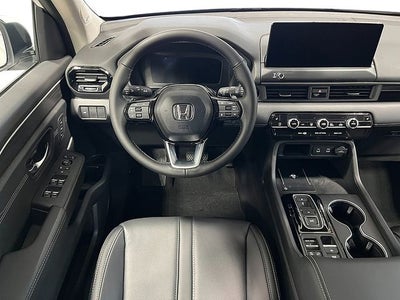 2026 Honda Pilot AWD Touring Blackout
