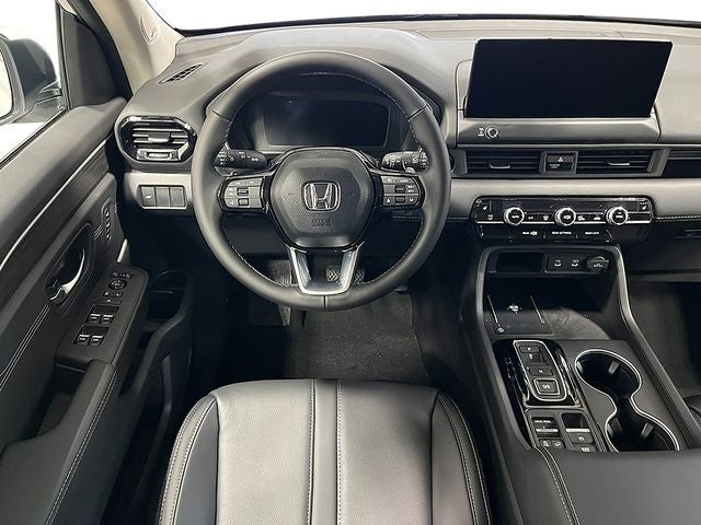 2026 Honda Pilot AWD Touring Blackout