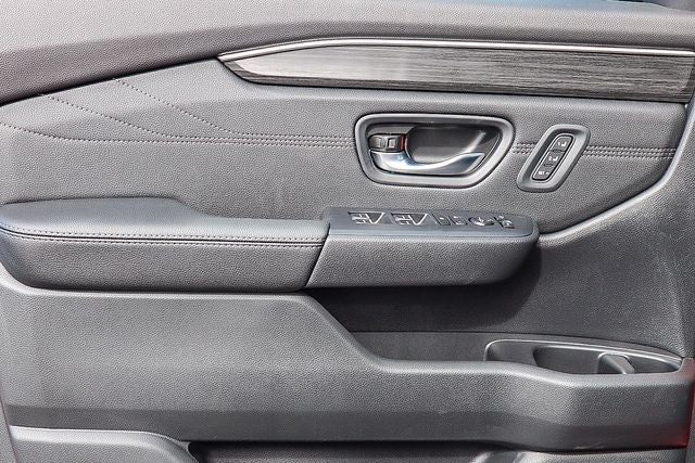 2026 Honda Pilot AWD Touring Blackout