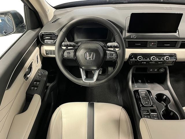 2026 Honda Pilot AWD Touring Blackout