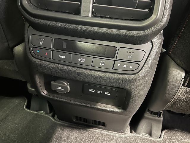 2026 Honda Ridgeline Black Edition Two-Tone