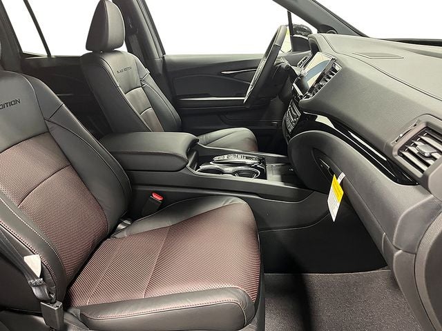 2026 Honda Ridgeline Black Edition Two-Tone