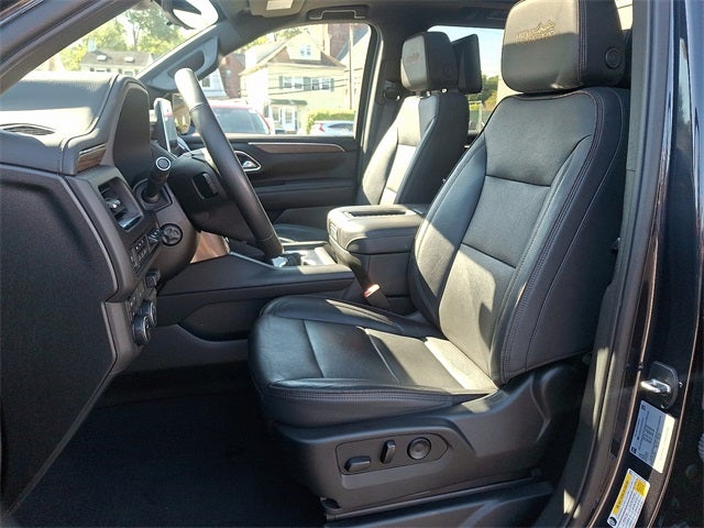 2023 Chevrolet Suburban High Country