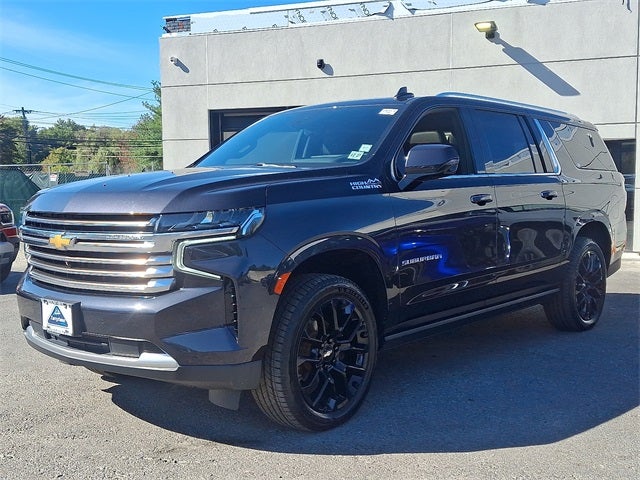 2023 Chevrolet Suburban High Country