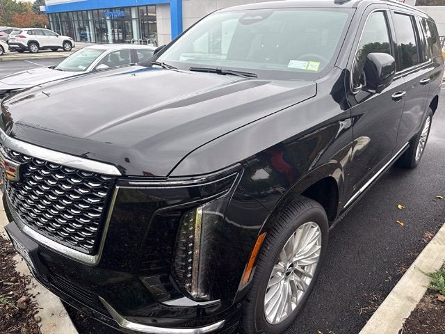 2026 Cadillac Escalade ESV Luxury