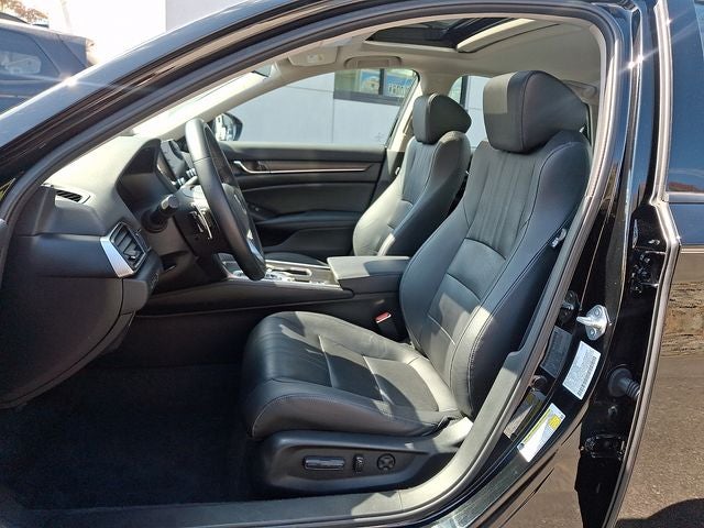 2022 Honda Accord Touring 2.0T