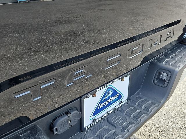 2021 Toyota Tacoma SR5 V6