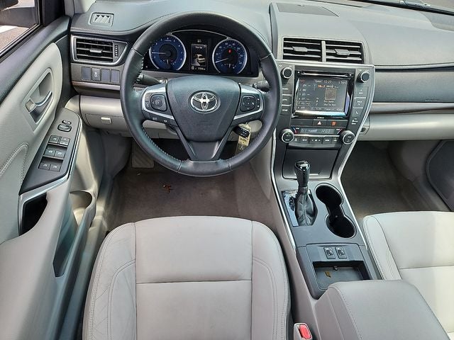 2016 Toyota Camry XLE