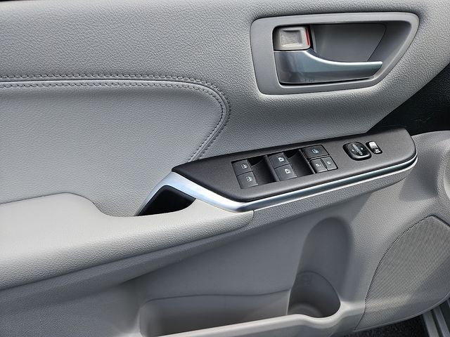 2016 Toyota Camry XLE