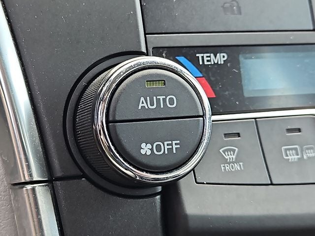 2016 Toyota Camry XLE