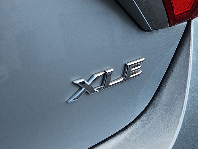 2016 Toyota Camry XLE