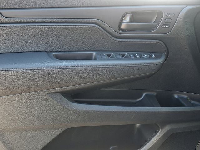 2023 Honda Odyssey EX-L - Photo 13
