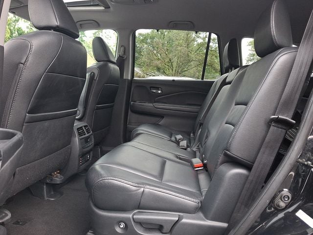 2016 Honda Pilot EX-L w/Rear Entertainment System