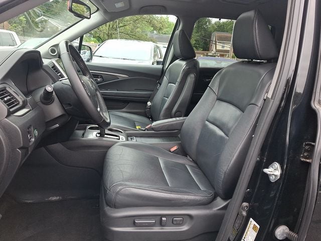 2016 Honda Pilot EX-L w/Rear Entertainment System