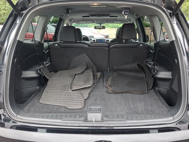 2016 Honda Pilot EX-L w/Rear Entertainment System