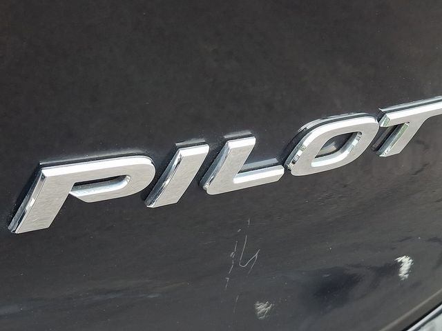 2016 Honda Pilot EX-L w/Rear Entertainment System