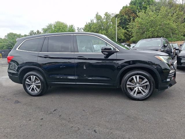 2016 Honda Pilot EX-L w/Rear Entertainment System