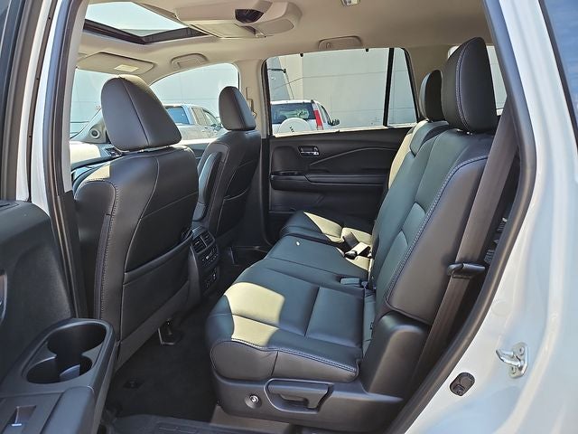 2022 Honda Pilot Touring 8 Passenger