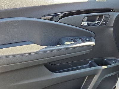 2022 Honda Pilot Touring 8 Passenger