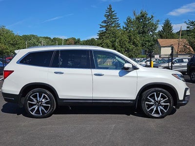 2022 Honda Pilot Touring 8 Passenger