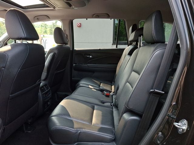 2019 Honda Pilot Touring 8 Passenger