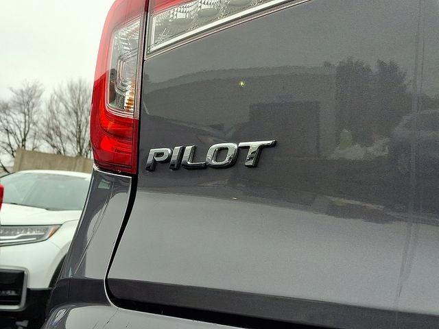2019 Honda Pilot Touring 8 Passenger