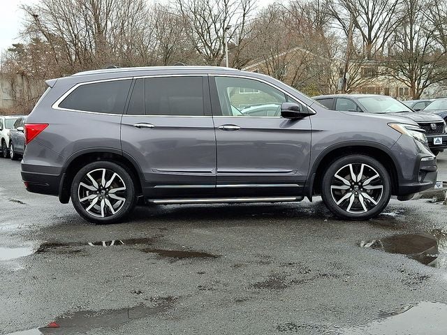 2019 Honda Pilot Touring 8 Passenger
