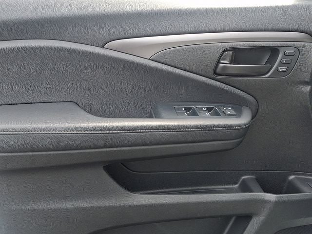 2023 Honda Passport EX-L - Photo 13