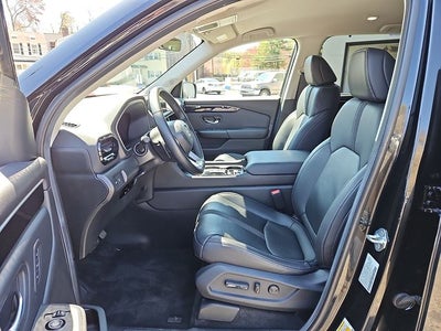 2023 Honda Pilot EX-L 8 Passenger