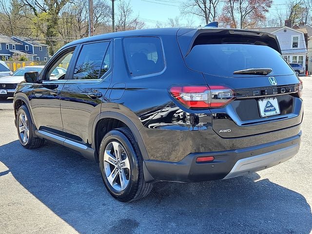 2023 Honda Pilot EX-L 8 Passenger