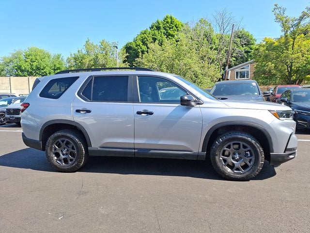 2023 Honda Pilot TrailSport
