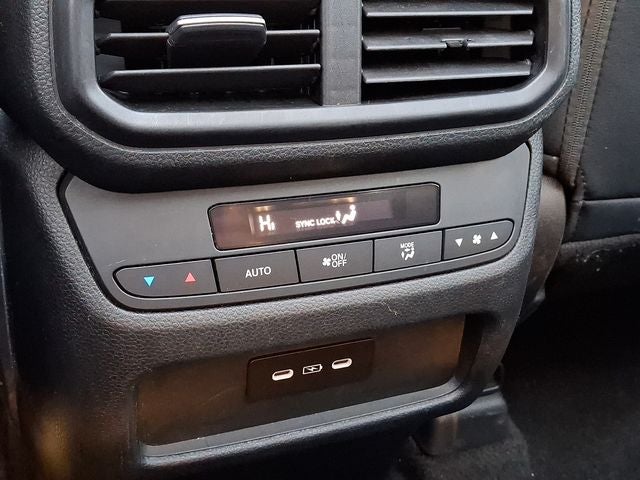 2024 Honda Pilot Touring