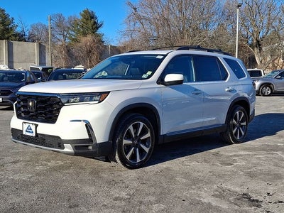2024 Honda Pilot Touring