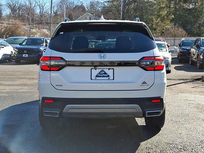 2023 Honda Pilot Elite