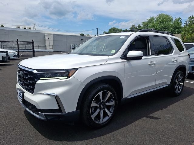 2023 Honda Pilot Elite