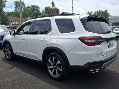 2023 Honda Pilot Elite