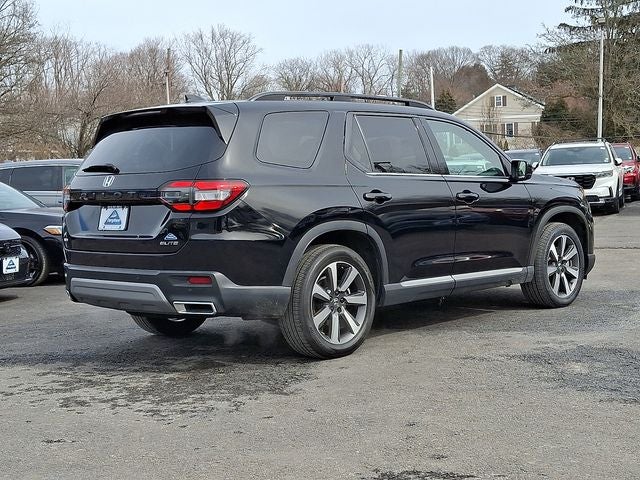 2025 Honda Pilot Elite