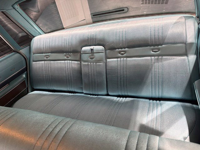 1965 Chrysler New Yorker Base