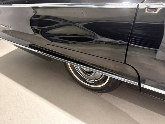 1965 Chrysler New Yorker Base