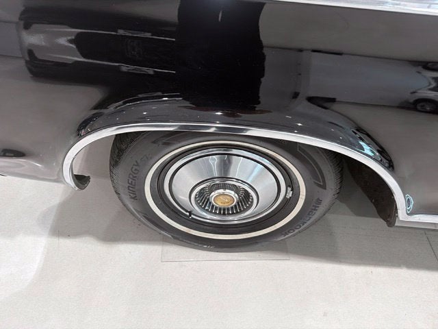 1965 Chrysler New Yorker Base