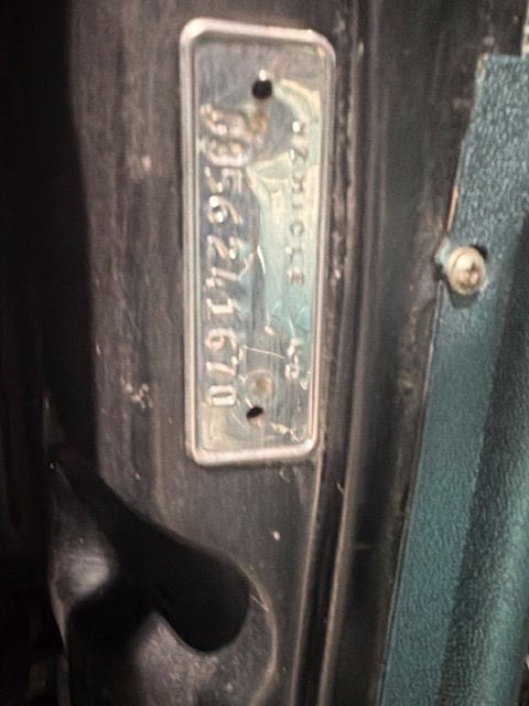 1965 Chrysler New Yorker Base