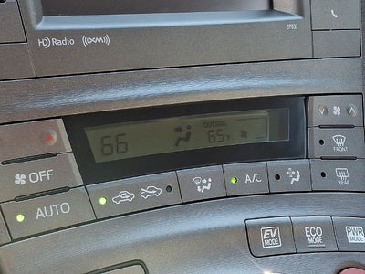 2015 Toyota Prius Three