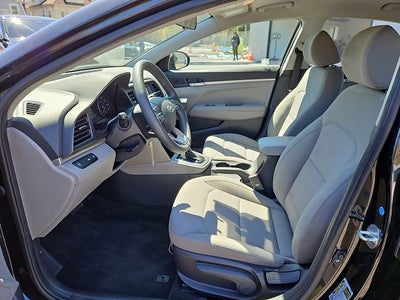 2020 Hyundai Elantra SE