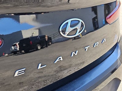 2020 Hyundai Elantra SE