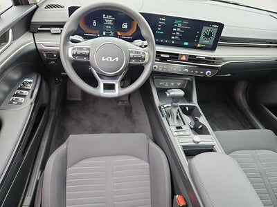 2025 Kia K5 LXS