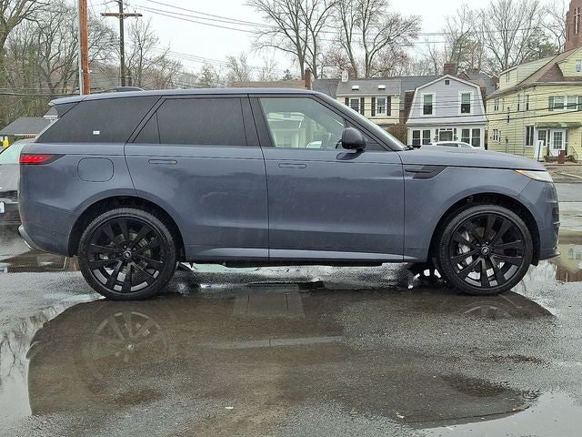 2025 Land Rover Range Rover Sport Plug-in Hybrid Dynamic SE AWD w 23" Wheel Option