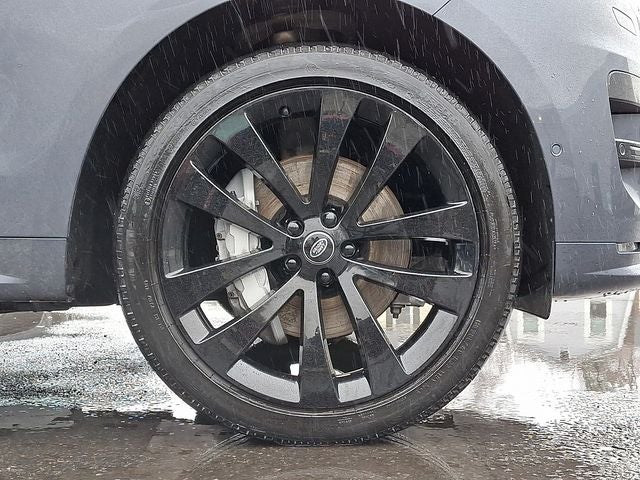 2025 Land Rover Range Rover Sport Plug-in Hybrid Dynamic SE AWD w 23" Wheel Option